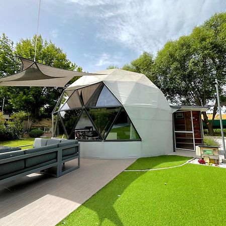 Domeglamping At Fishinglake Ságvár 外观 照片
